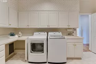 2572 W 28th Ave, Eugene, OR 97405 - Photo 37