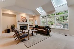 2572 W 28th Ave, Eugene, OR 97405 - Photo 5