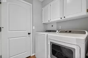 7860 SW Gearhart Dr, Beaverton, OR 97007 - Photo 41