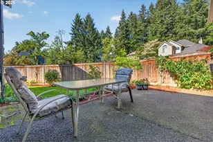 7860 SW Gearhart Dr, Beaverton, OR 97007 - Photo 37