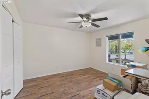 815 Pine St, Rogue River, OR 97537 - Photo 9