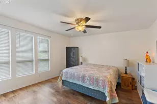 815 Pine St, Rogue River, OR 97537 - Photo 7