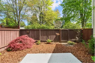 5792 SW 204th Pl, Beaverton, OR 97078 - Photo 9