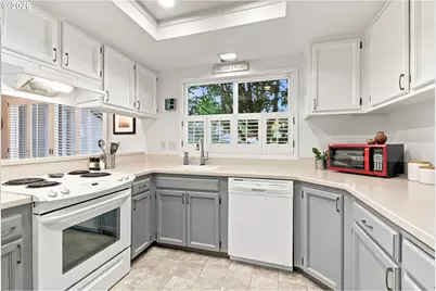 6234 Meridian Cir, West Linn, OR 97068 - Photo 13