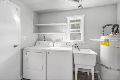 8940 SE Stanley Pl, Portland, OR 97206 - Photo 13