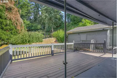 8940 SE Stanley Pl, Portland, OR 97206 - Photo 19