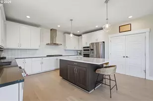 24450 NE Roman Ln, Newberg, OR 97132 - Photo 9