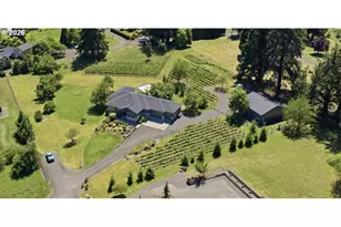 24450 NE Roman Ln, Newberg, OR 97132 - Photo 5