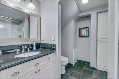 2203 SE Orange Ave, Portland, OR 97214 - Photo 31