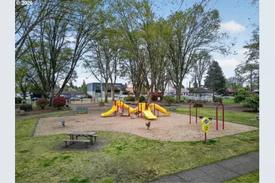 1646 N Plum Ct, Canby, OR 97013 - Photo 25