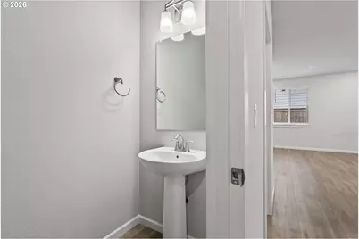 4249 S Waters Edge Way, Ridgefield, WA 98642 - Photo 9