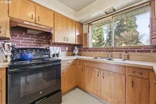 20155 SW Boones Ferry Rd, Tualatin, OR 97062 - Photo 9