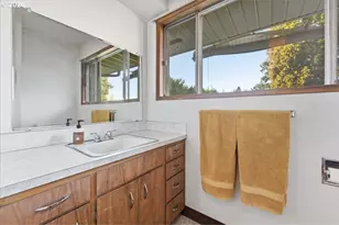 20155 SW Boones Ferry Rd, Tualatin, OR 97062 - Photo 15