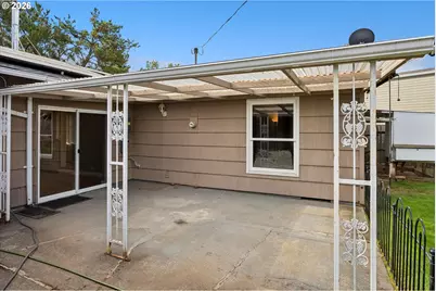15445 SE Stephens Ct, Portland, OR 97233 - Photo 35