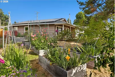 15445 SE Stephens Ct, Portland, OR 97233 - Photo 41