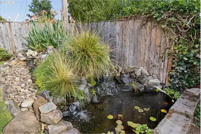 15445 SE Stephens Ct, Portland, OR 97233 - Photo 39