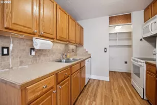 15445 SE Stephens Ct, Portland, OR 97233 - Photo 15