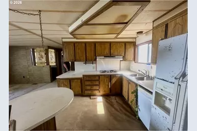 97922 Lively Ln, Brookings, OR 97415 - Photo 9