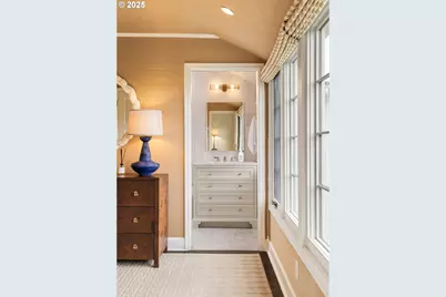 604 NW Macleay Blvd, Portland, OR 97210 - Photo 33