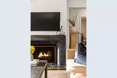 604 NW Macleay Blvd, Portland, OR 97210 - Photo 7