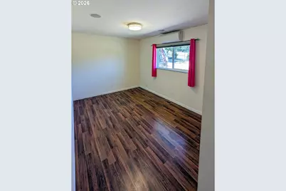 61 SW Oak St, Winston, OR 97496 - Photo 11