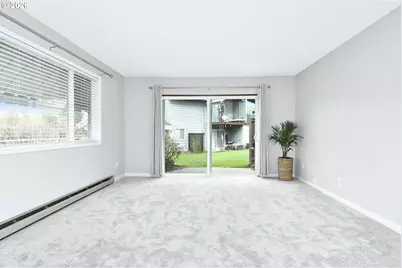 1514 NE Hogan Dr, Gresham, OR 97030 - Photo 7