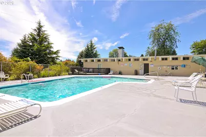 1514 NE Hogan Dr, Gresham, OR 97030 - Photo 21