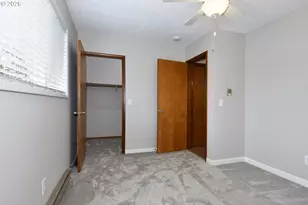 1514 NE Hogan Dr, Gresham, OR 97030 - Photo 17