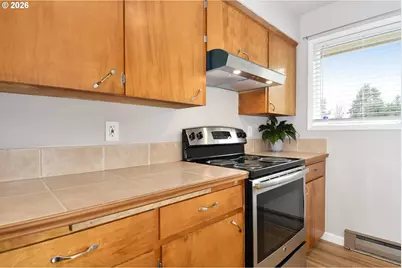 1514 NE Hogan Dr, Gresham, OR 97030 - Photo 5