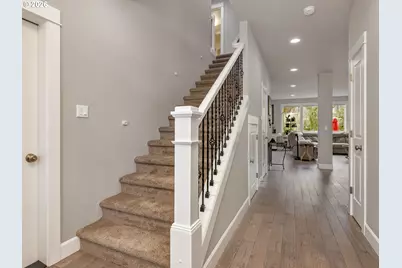 2634 SW 42nd St, Gresham, OR 97080 - Photo 5