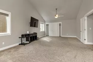 2634 SW 42nd St, Gresham, OR 97080 - Photo 25