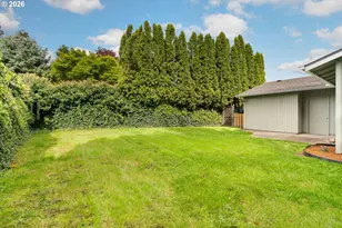 2336 SW 23rd St, Troutdale, OR 97060 - Photo 29