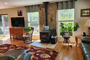 1126 Washington St, Port Orford, OR 97465 - Photo 5