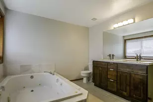 19707 SE 42nd St, Camas, WA 98607 - Photo 19