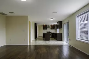 19707 SE 42nd St, Camas, WA 98607 - Photo 9