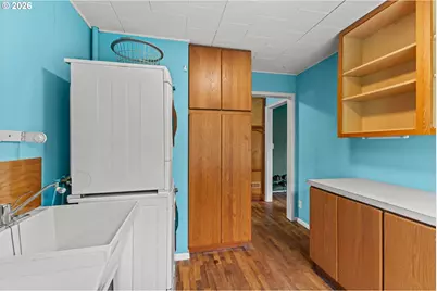 456 N Cammann St, Coos Bay, OR 97420 - Photo 23