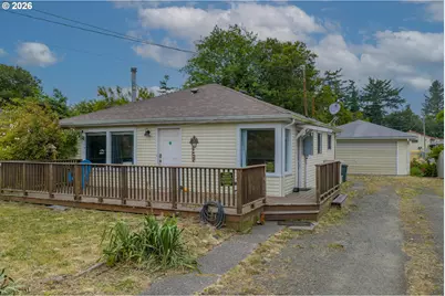 456 N Cammann St, Coos Bay, OR 97420 - Photo 1