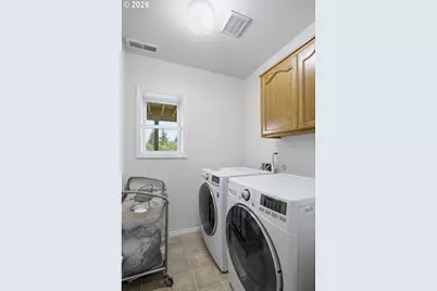5754 SE Pine St, Hillsboro, OR 97123 - Photo 31
