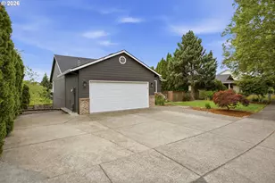 5754 SE Pine St, Hillsboro, OR 97123 - Photo 3