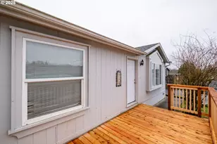 2155 Robins Ln SE, Salem, OR 97306 - Photo 3