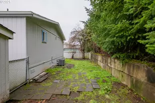 2155 Robins Ln SE, Salem, OR 97306 - Photo 29