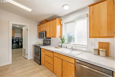 2155 Robins Ln SE #33, Salem, OR 97306 - Photo 7