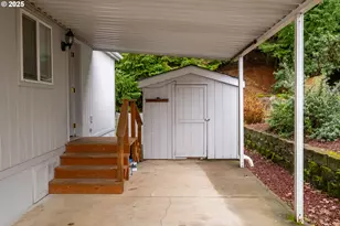 2155 Robins Ln SE, Salem, OR 97306 - Photo 5