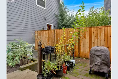 4417 N Gantenbein Ave, Portland, OR 97217 - Photo 35