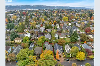 4417 N Gantenbein Ave, Portland, OR 97217 - Photo 3