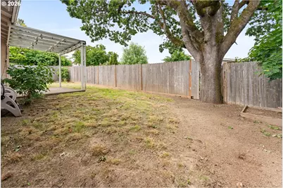 17527 SW McKnight Ln, Beaverton, OR 97006 - Photo 43