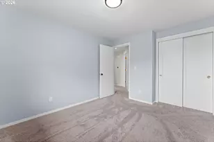 17527 SW McKnight Ln, Beaverton, OR 97006 - Photo 35