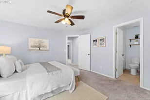 17527 SW McKnight Ln, Beaverton, OR 97006 - Photo 39