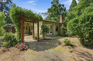 8390 SW Godwin Ct, Portland, OR 97223 - Photo 29