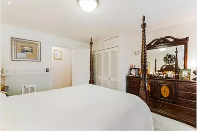 18050 SE Langensand Rd, Sandy, OR 97055 - Photo 11